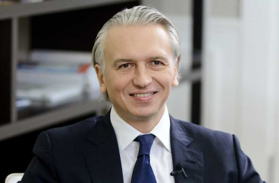 Александр Дюков возглавил рейтинг доходов, оставив Сечина позади